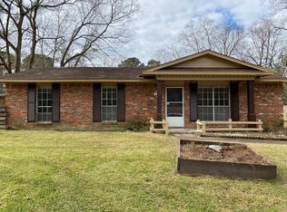 619 Fieldbrook Ct, Montgomery, AL 36117