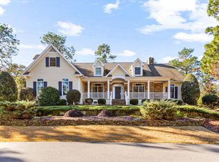 70 Oak Meadow Rd, Pinehurst, NC 28374