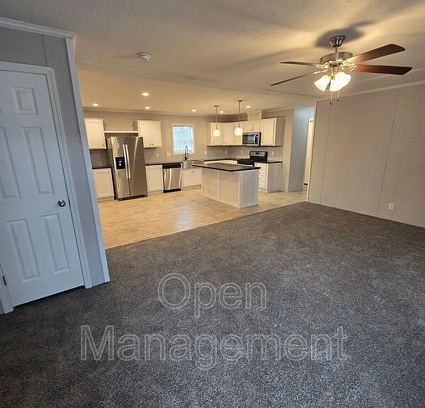 511 E 1st St #82 — Photo 6