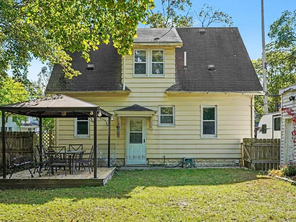 915 E Chippewa St, Mount Pleasant, MI 48858
