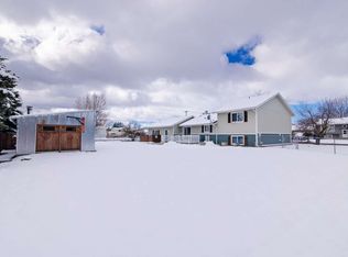 4806 N Haye St, Newman Lake, WA 99025