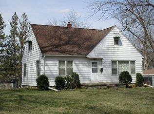 821 Cornwall Ave, Waterloo, IA 50702