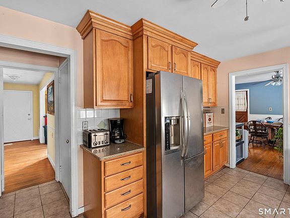 5th image of 10 Staeth Road