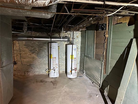 4th image of 6142-6144 Paseo St