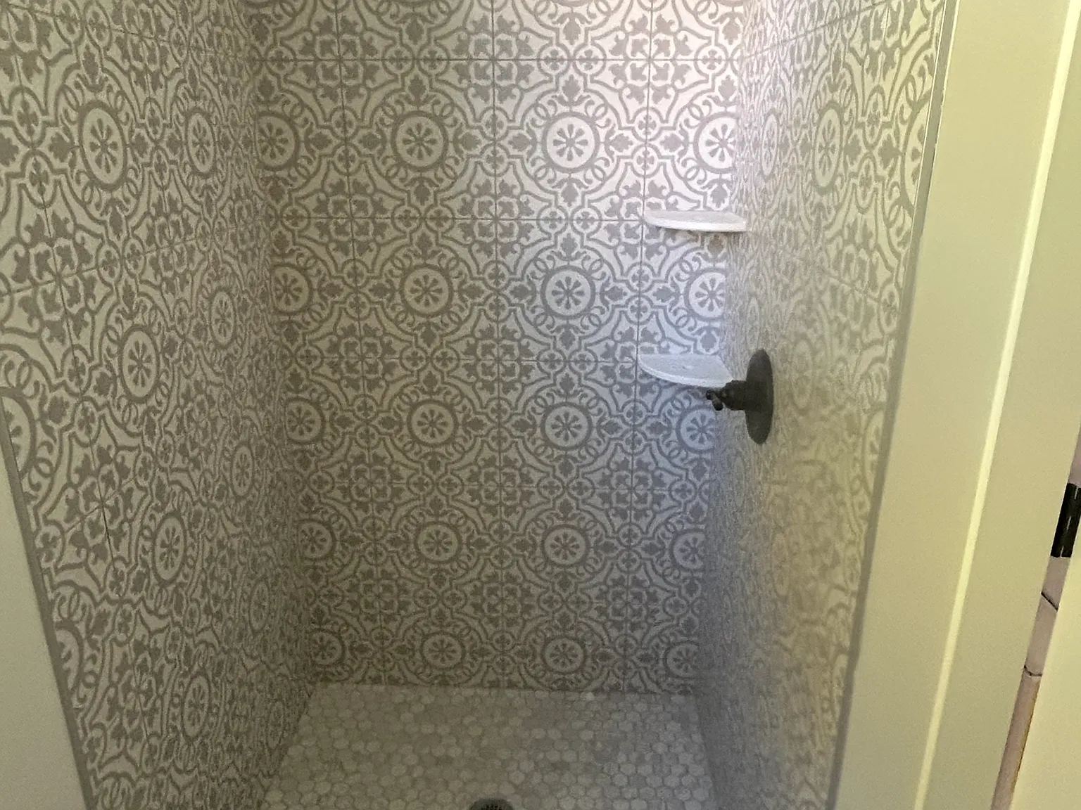 2 bed, 900 sqft, $1,550 — Photo 3