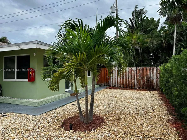 1324 NE 16th Ave #5, Fort Lauderdale, FL 33304