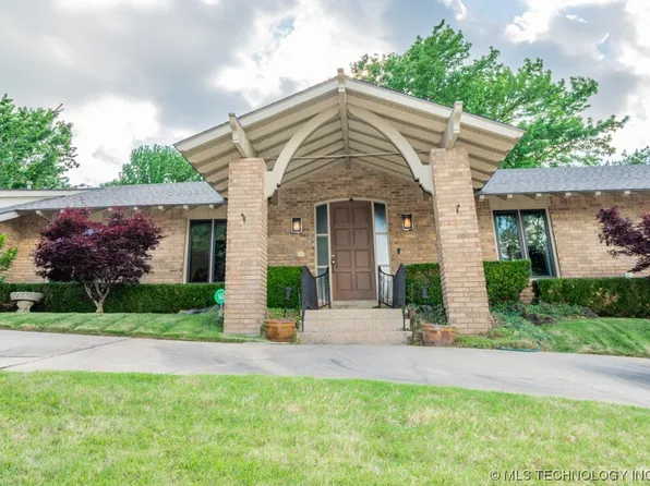 6252 S Hudson Ave, Tulsa, OK 74136