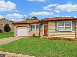 3 Churchill Rd, Manchester Township, NJ 08759