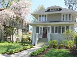 334 S Lombard Ave, Oak Park, IL 60302