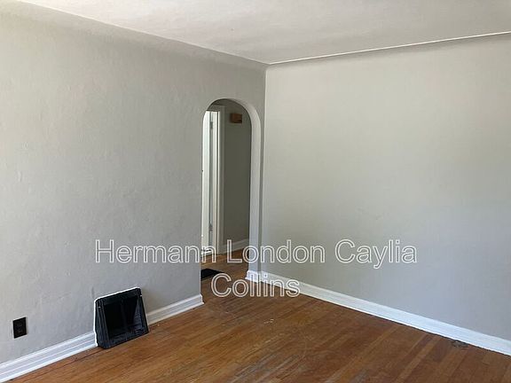 5th image of 10077 Dorothy Ave