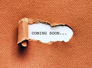 512 Yorktown Rd, Deforest, WI 53532