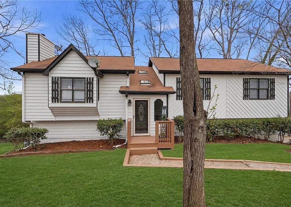 1st image of 5720 Deerfield Pl NW