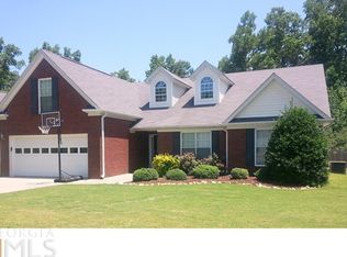 3211 Cranberry Ln, Buford, GA 30519