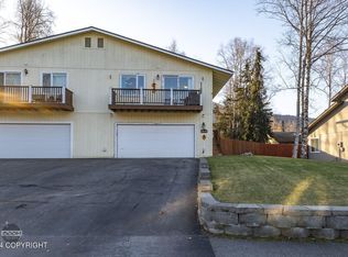 18634 S Lowrie Loop, Eagle River, AK 99577