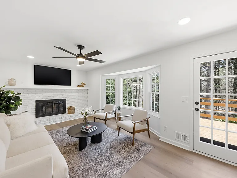 564 Deer Run SW — Photo 17