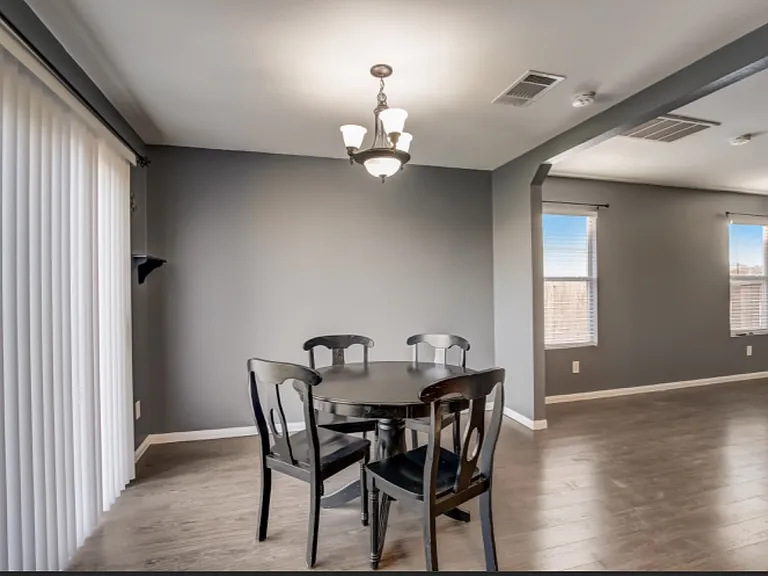 707 Perseus Dr — Photo 6