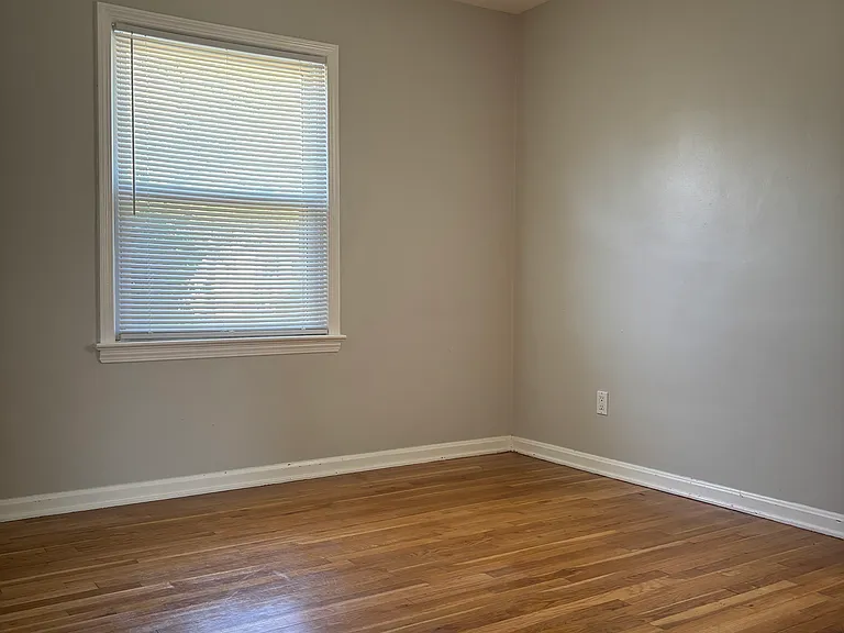 29932 Phillips Ave — Photo 13