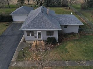 307 S Jefferson St, Flanagan, IL 61740