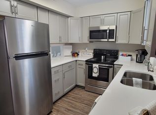 138D British Lake Dr #2B-1BA, Greensboro, NC 27410
