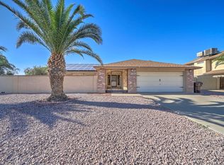 8244 W Larkspur Dr, Peoria, AZ 85381