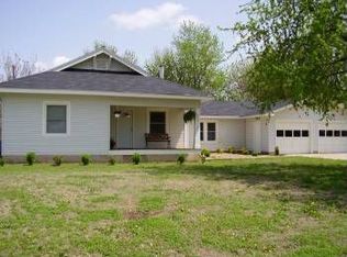 518 N Doyle St, Garden Plain, KS 67050