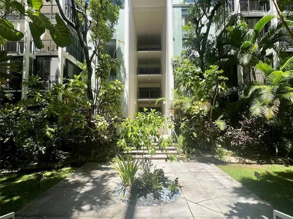 4999 Kahala Ave APT 324, Honolulu, HI 96816