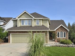 101 Willowleaf Dr, Littleton, CO 80127
