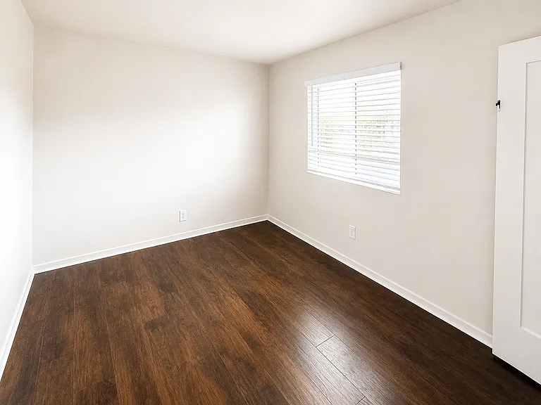 9208 Harness St #2 — Photo 6