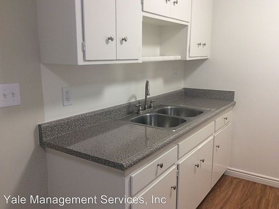 4th image of 8351 Northgate Ave APT 5