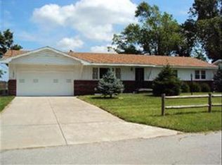 1277 E Price St, Springfield, MO 65804