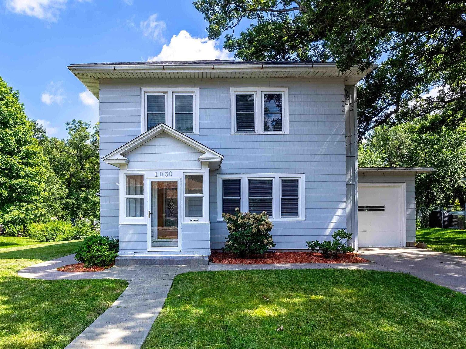 1030-20th-ave-east-moline-il-61244-zillow