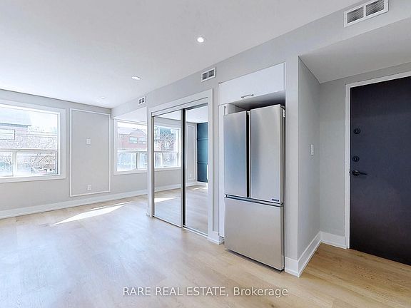 5th image of 600 Marlee Ave #A