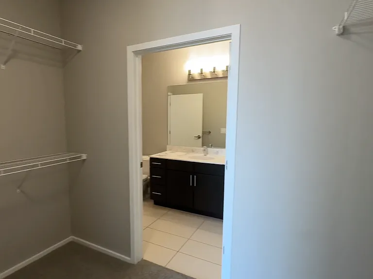 623 W Washington Blvd #1407 — Photo 8
