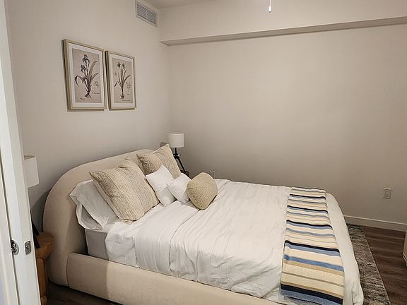 4th image of 1600 NE 1st Ave #1306