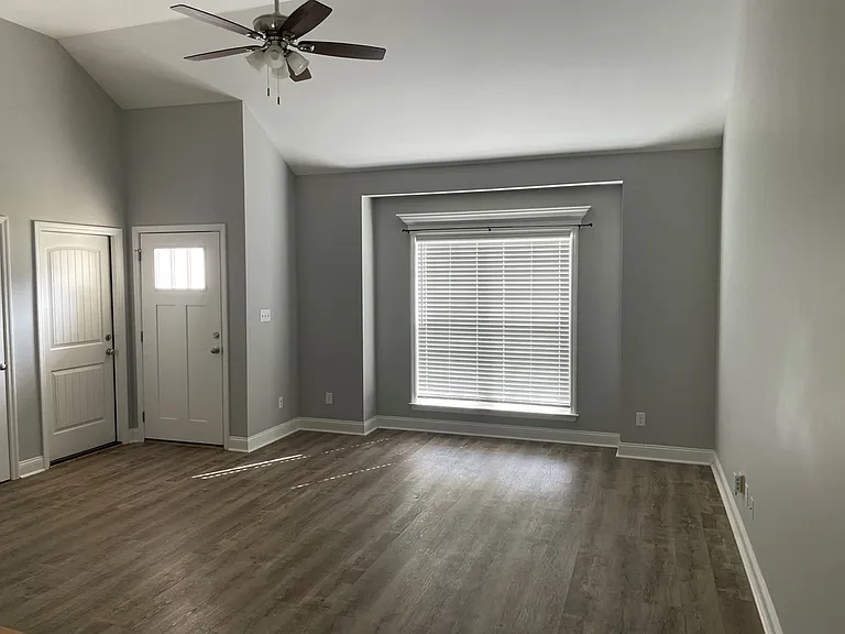 3881 Zaun Cir — Photo 15
