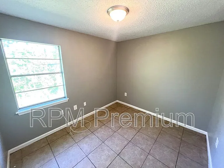 5143 Baker Blvd #C — Photo 20