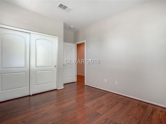 5th image of 11749 Bradford Commons Dr