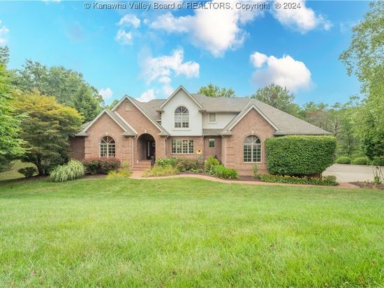 14 Stonecove Rd, South Charleston, WV 25309