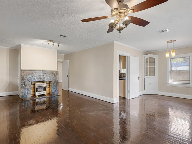 510 Wilson St — Photo 13
