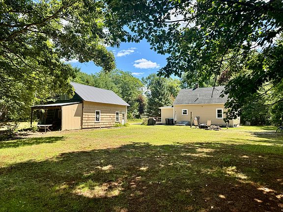 2nd image of 719 Hallowell Road