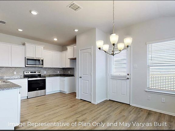 3rd image of 2412 Corradino St