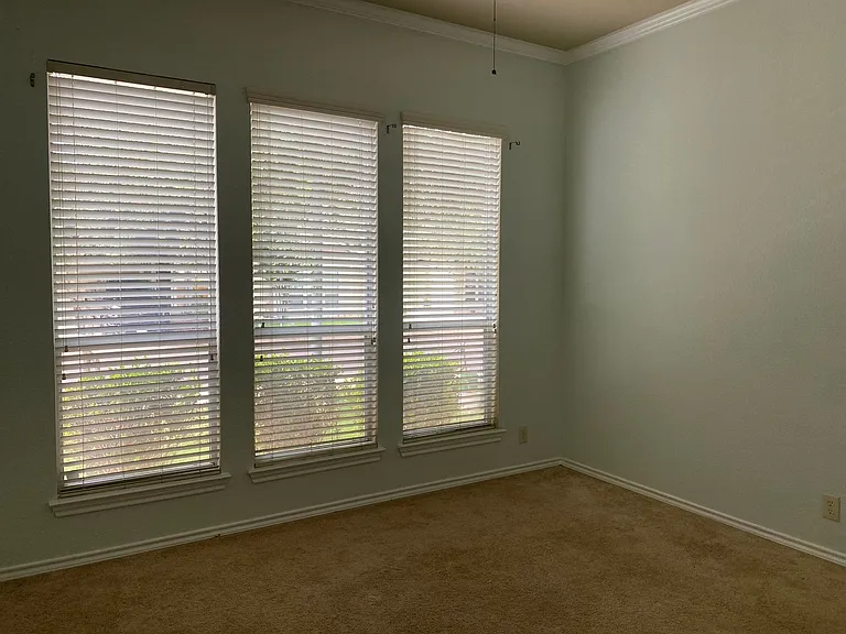 6819 Terra Rye — Photo 5
