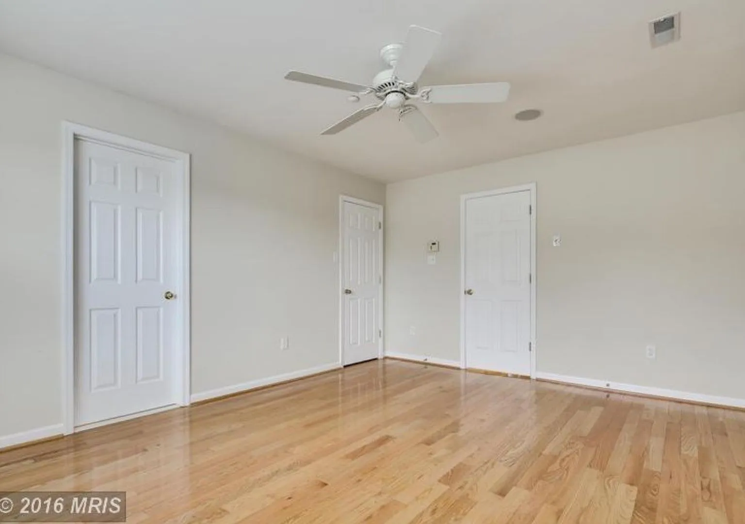 3 Bed 3.5 Canton Rowhome With Two Car Garage! — Photo 1