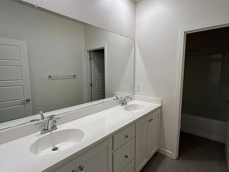 1332 Renewal Ln — Photo 21
