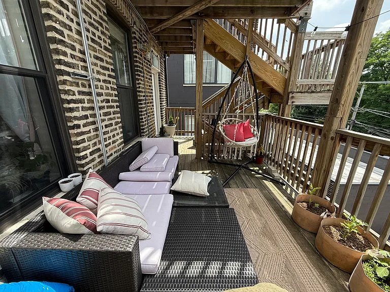 2354 N Elston Ave #3R — Photo 9