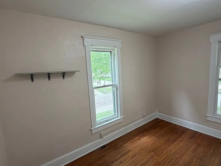 312 S Coler Ave — Photo 6