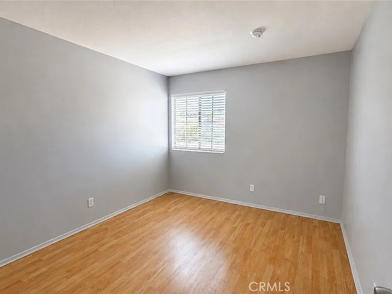 19178 Bel Air Dr — Photo 12