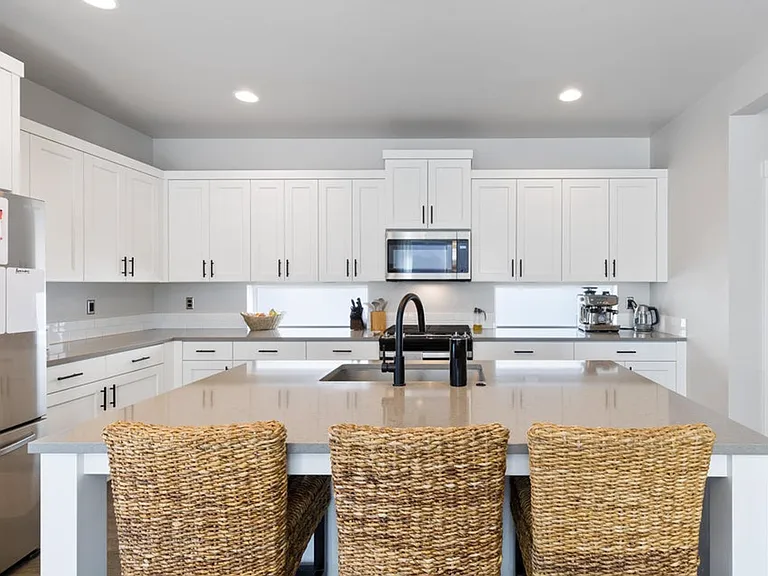 3756 Cole Rd — Photo 5