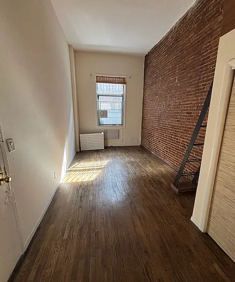 327 E 92nd St #1D — Photo 1