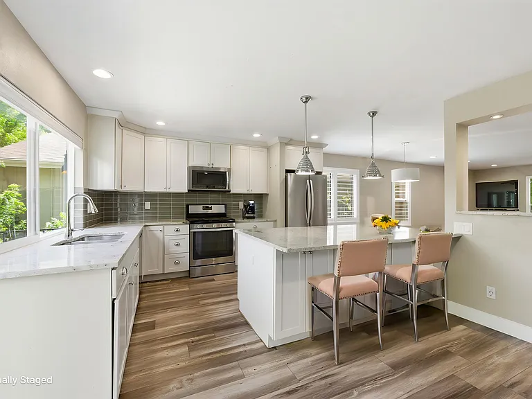 7639 E Mineral Pl — Photo 7